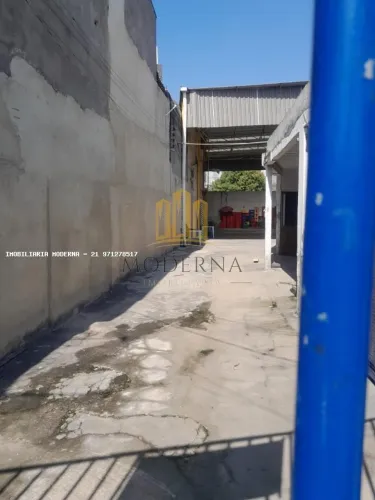 Galpão para Locação em Nova Iguaçu, Centro, 2 banheiros, 4 vagas