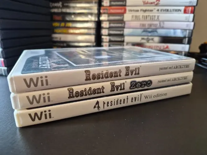 Resident Evil Archives e Resident Evil 4 - Wii (USA)