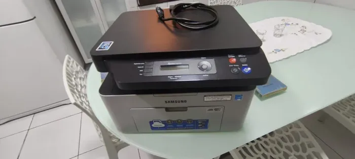 Impressora Multifuncional Samsung Laser M2070w