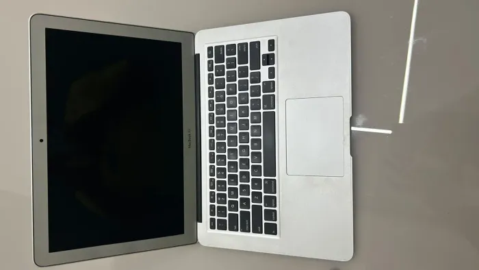 Mac Book Apple