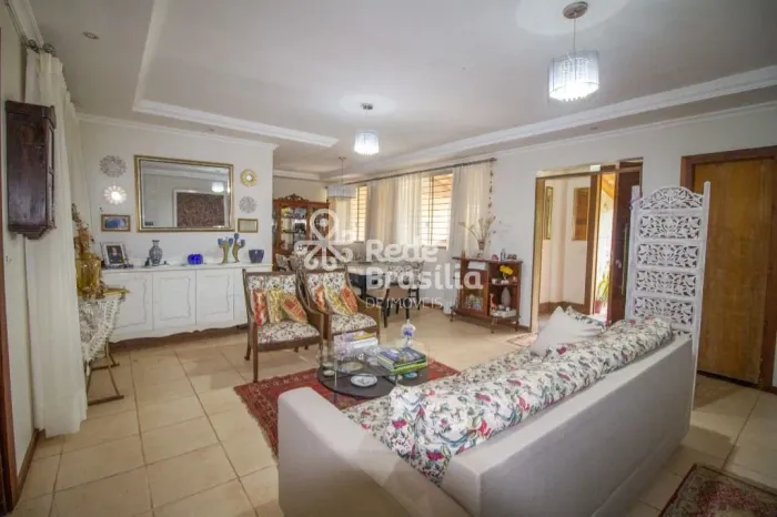 Condomínio Ouro Vermelho II - Casa à venda, 2 quartos, sendo 1 suíte, Jardim Botânico