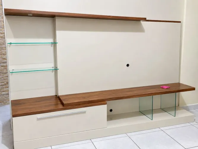 Estante Home com painel de TV até 60 polegadas com Iluminação em Led.