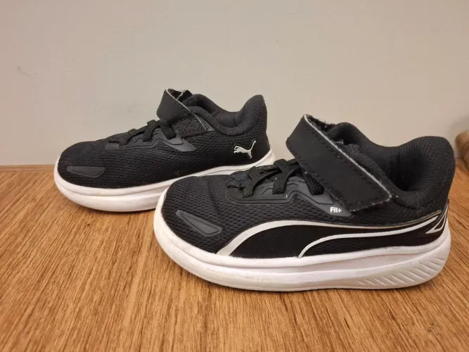 Tênis Puma infantil 