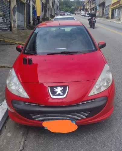 Peugeot 207 XR 1.4 Flex 8V 5P 2011