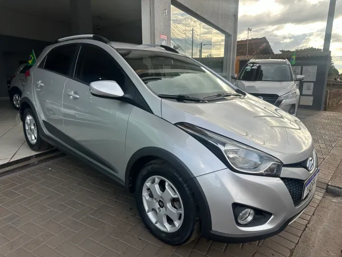 Hyundai HB20X Style 1.6 Flex 16V Mec. 2014