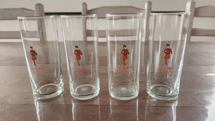 Jogo de 4 Copos Vintage Beefeater Gin (Antigos / Coleção)