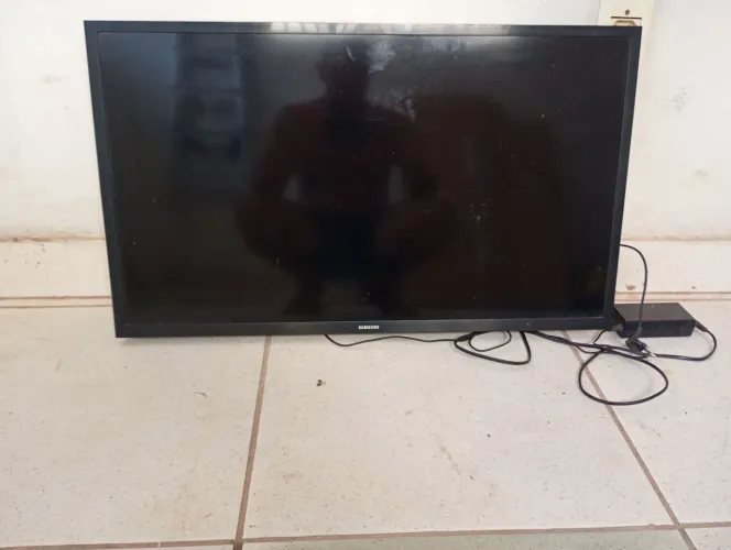 Televisão com defeito