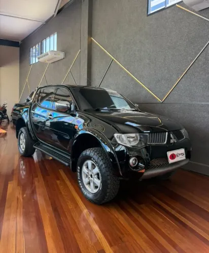 Mitsubishi L200 Triton HPE 3.2 CD TB Int.diesel AUT 2010