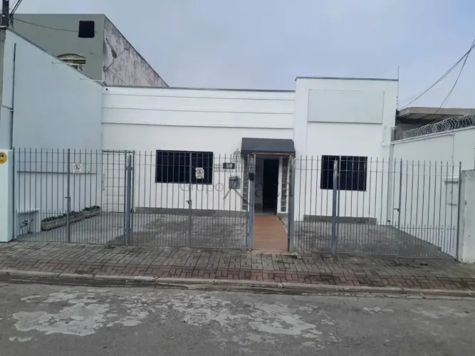Oportunidade - Ponto Comercial - Residencial Tatetuba - 5 Salas - 120m².
