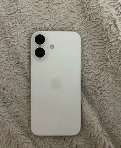 iPhone 16