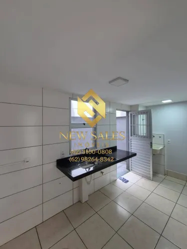 Apartamento- 2 quartos, 51m², 1 vaga, quintal privativo- Vila Oliveira