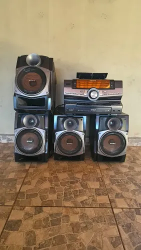 SONY FST-ZUX9