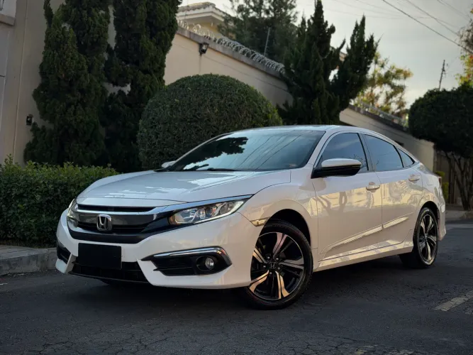 Honda Civic Sedan EXL 2.0 Flex 16V Aut.4p 2017