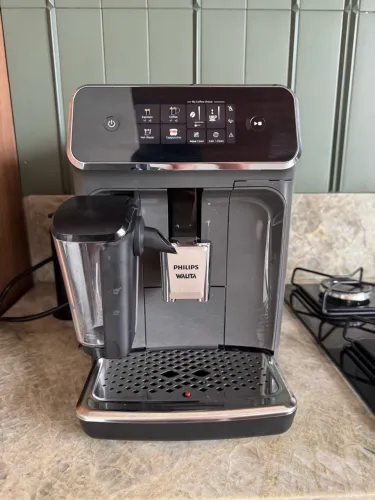 Cafeteira Espresso Superautomática LatteGo Philips Walita Série 2300