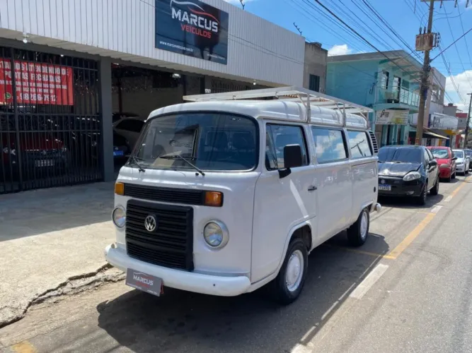 Volkswagen Kombi Standard 1.4 MI Total Flex 8V 2010