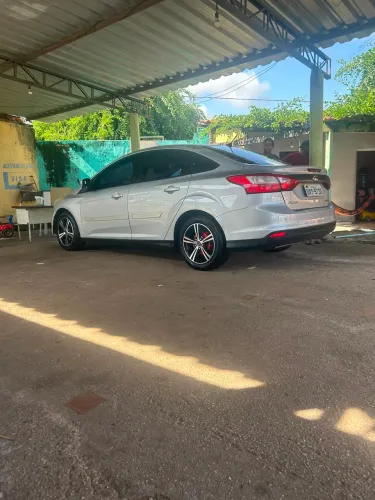 Ford Focus Sedan 2.0 16v/2.0 16V Flex 4P Aut. 2014