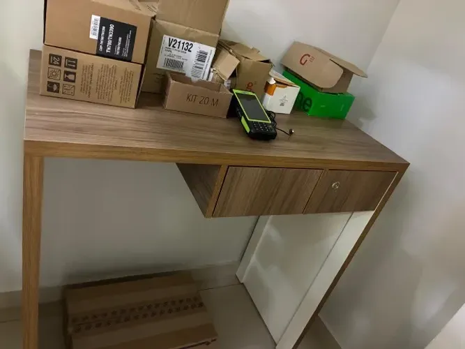 Mesa de Balcão Atendimento Caixa com Gaveta