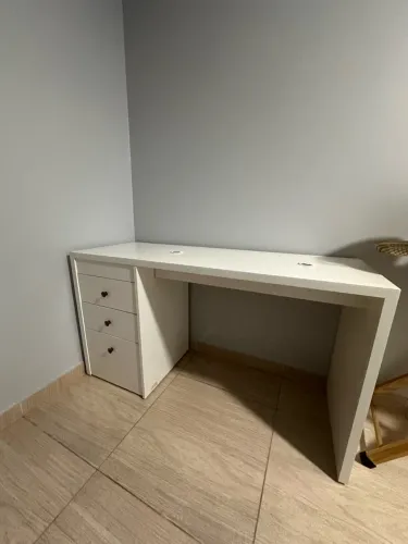 Vende-se mesa mdf para nail designer ou manicure 