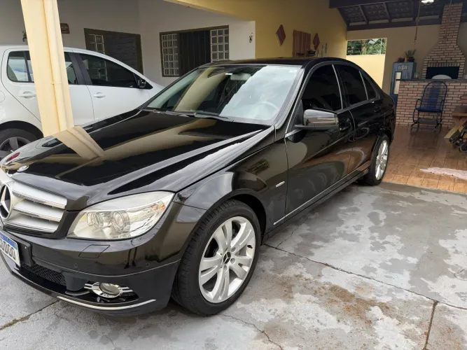 Mercedes-Benz C-300 Avantgarde 3.0 V6 24V 231cv Aut. 2010