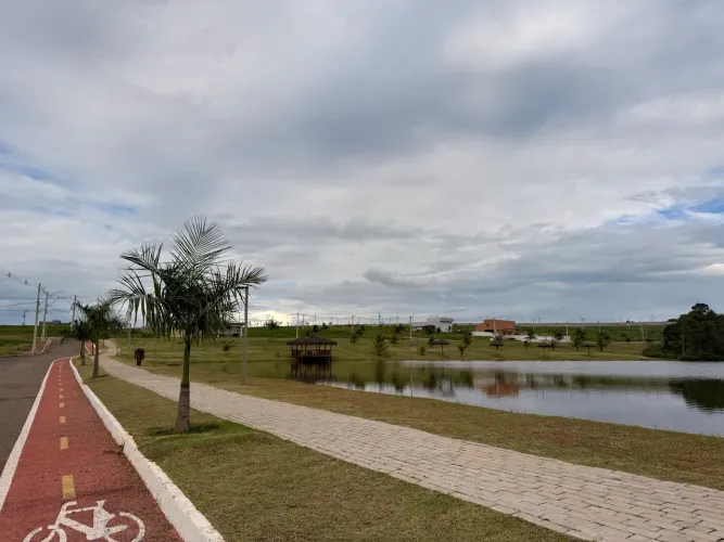 VENDO ÁGIO DE LOTE - Condomínio ecológico Veneza