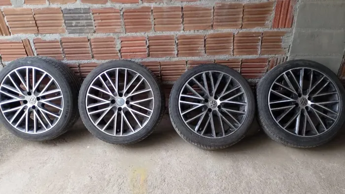 RODAS ARO 17 COM PNEU COMPLETO