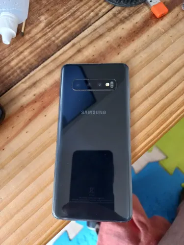CELULAR SAMSUNG S10 - não carrega