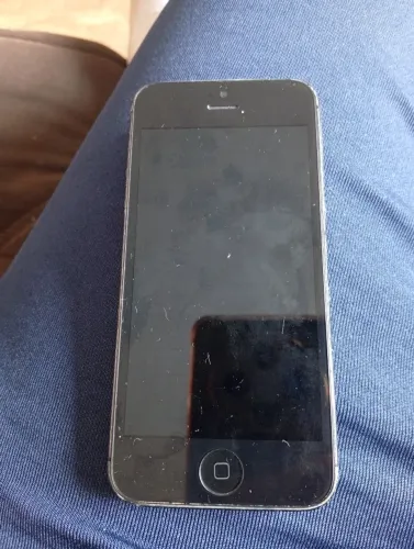 iPhone 5s sem carregador e sem acesso a iCloud