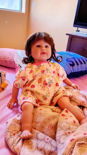 Boneca bebê reborn semi-nova 