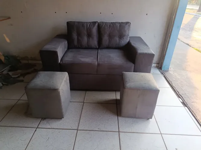 Vende se este sofá