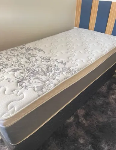 Cama box
