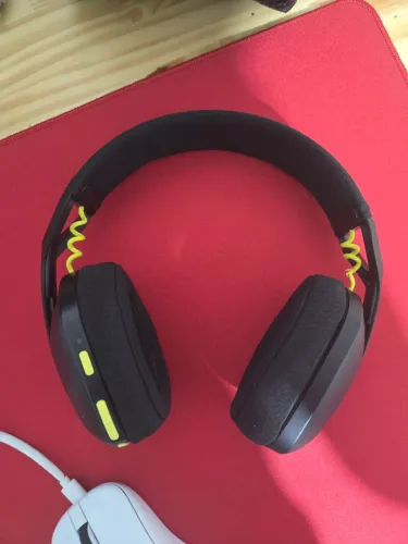 Headset Gamer Sem Fio Logitech G435 LIGHTSPEED