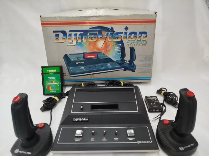 Vídeo game antigo dynavision 1 completo
