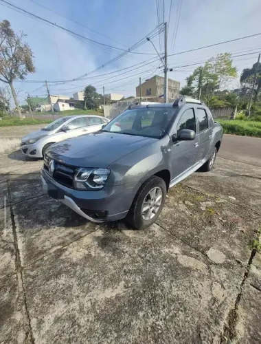 Vende-se Duster oroch 2.0 16v