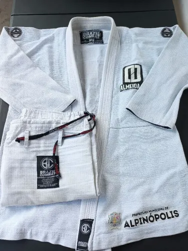 Kimono Brazil combat A2 usado jiu-jitsu