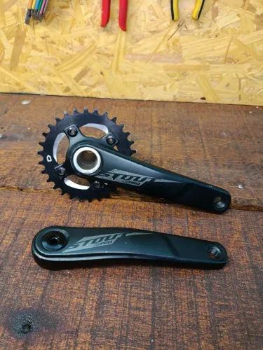 Pedivela Specialized XC PRO Novo BB30