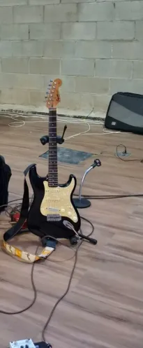 Guitarra Squier Califórnia Series
