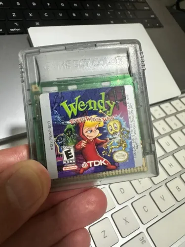 Wendy Every Witch Way Game Boy
