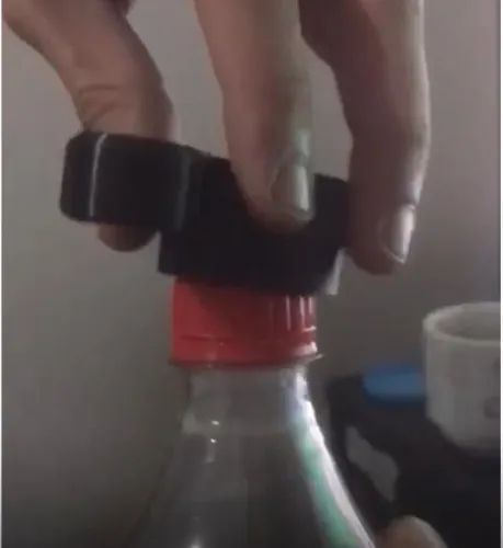Abridor de garrafa pet