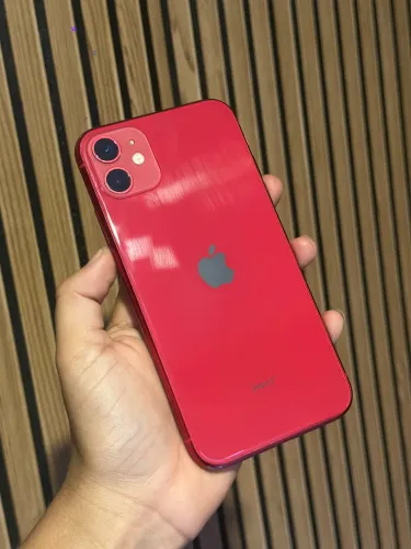 iPhone 11