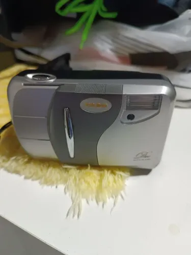 Máquina fotográfica antiga tron