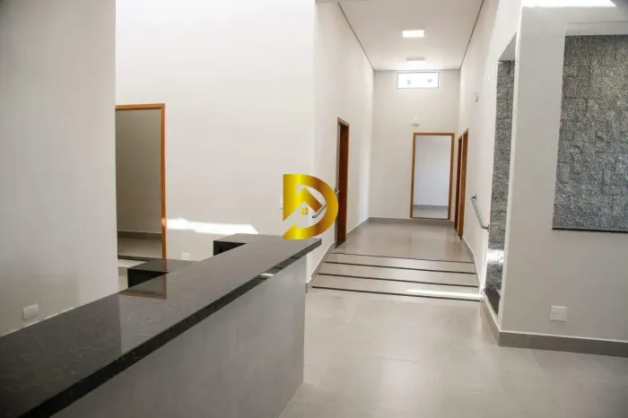 Sala com para aluguel, 351,16m² - São Benedito - Uberaba