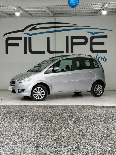Fiat Idea Attractive 1.4 Fire Flex 8V 5P 2011