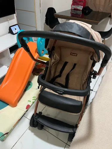 carrinho de bebê burigotto