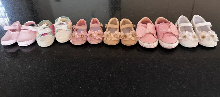 Sapatos de bebê/menina