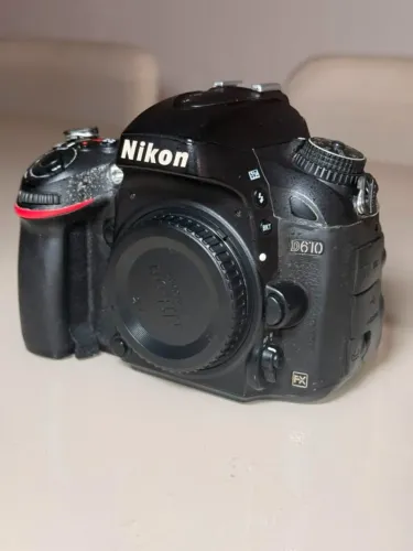 Nikon D610 (CORPO)