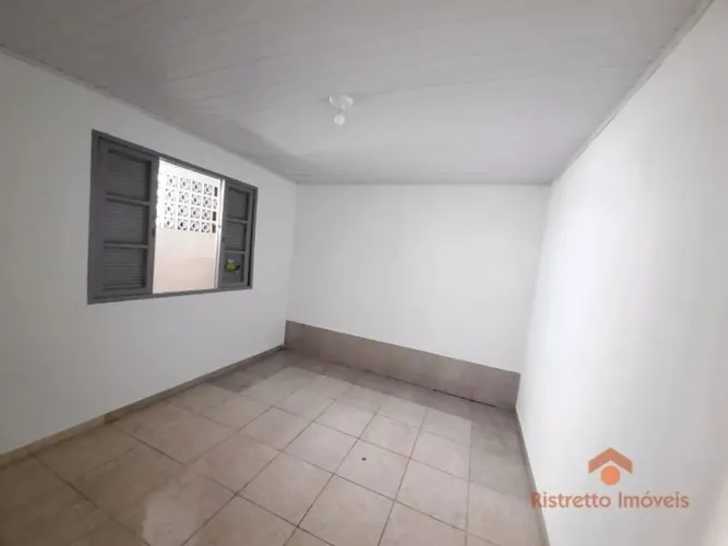 Casa com 1 dormitório para alugar, 70 m² por R$ 1.400,00 - Umuarama - Osasco/SP