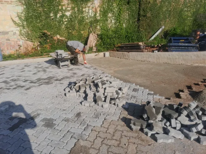 Assentamento e manutenção de Pisos Intertravados são paulo e interior