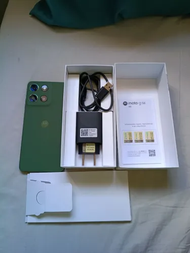 Moto G 56