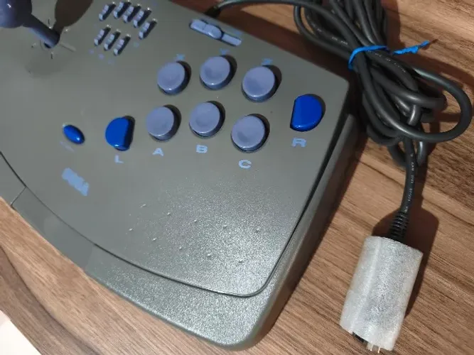 Sega Saturn Controle Arcade modelo HSS-0104
