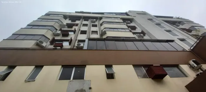 Cobertura para Venda em Porto Alegre, Rio Branco, 1 dormitório, 1 banheiro, 1 vaga